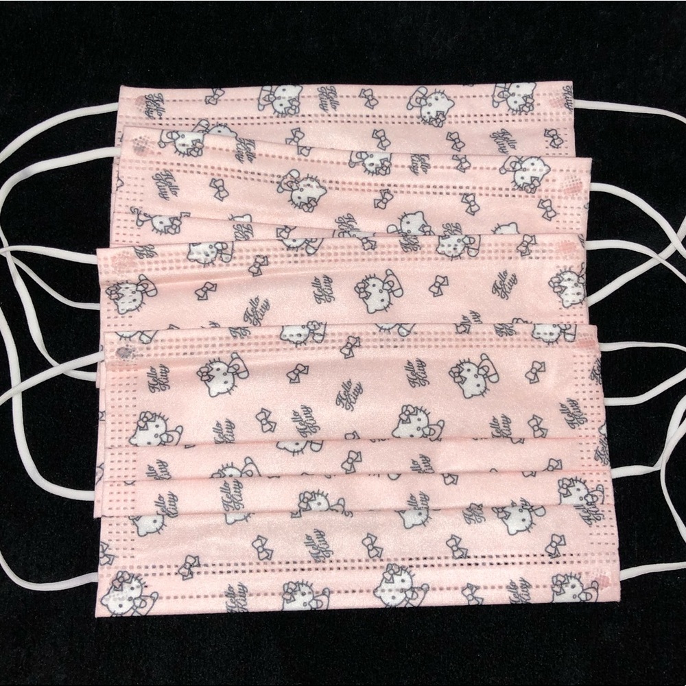 hello kitty face mask sanrio adult baby pink (4)